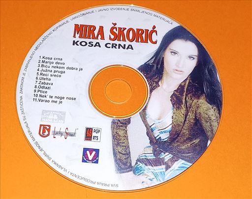 Mira Škorić Crna kosa