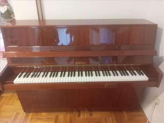 Prodajem pianino