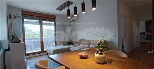 Tri Nove - Zemun – Lux 4.0 stan + garaža