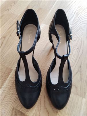 Novo, cipela-sandala, italijanske, kožne, br. 40