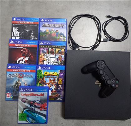SonyPlaystation 4 PRO 1TB + 7Igrica