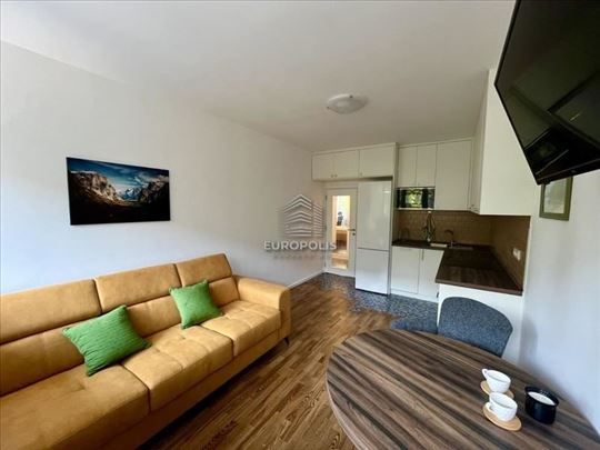 Studentska, Blok 4, Novi Beograd ID#8023
