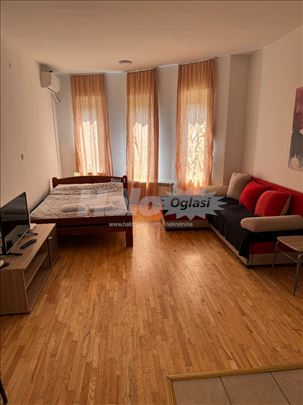 Studio apartman u blizini Vukovog spomenika