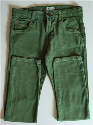 Zara slim farke vel.140 za 9/10 godina 