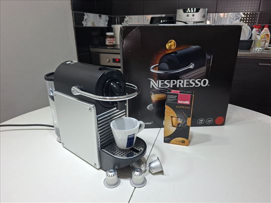 Delonghi Pixie Nespresso aparat za kafu