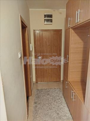 Izdaje se 1.5 soban stan 40 kvadrata