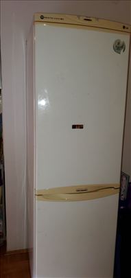 LG No Frost LG GR-389SQF Kombinovani Frizider