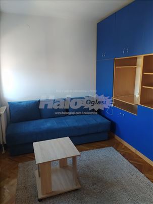 Novija garsonjera u strogom centru Novog Sada