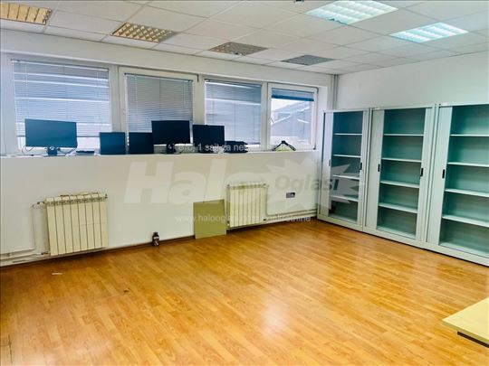 Odličan poslovni prostor,na top lokaciji u Zemunu