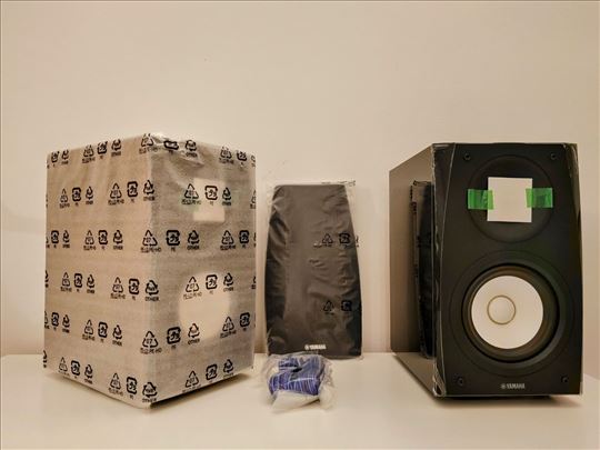 Yamaha zvučnici / Piano Black