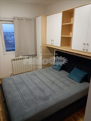 Izdajem jednoiposoban stan od 40m² u Krnjači