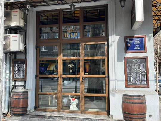 Na prodaju kompletno opremljen restoran na Dorćolu