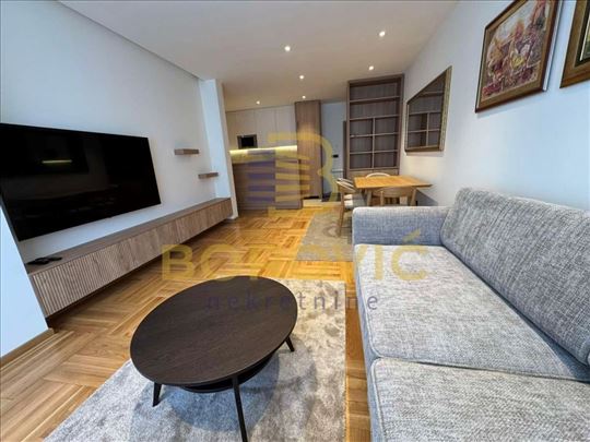 Crveni krst, 87m2, lux, novo