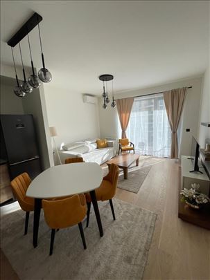 Izdajemo stan 51m2 u BW Simfonija 2 
