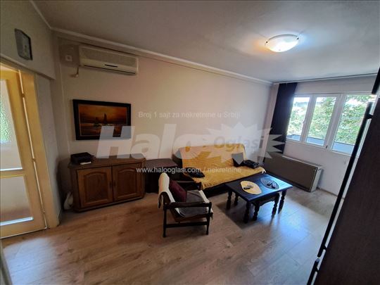 Karaburma, Salvadora Aljendea, 43m2