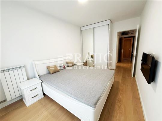 Nov stan-N.Beograd(New Minel),55 m2,2.0,sa namešta