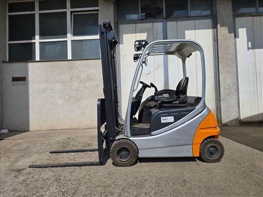 Viljuškar Still RX20-16P elektro 2012 garancija