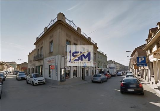 Zemun centar, kuća 435m2