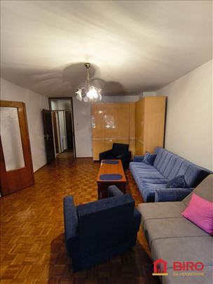 ---Odličan stan na Podbari 47 m2---
