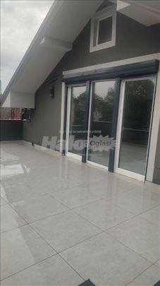 Altina polunamesten 75m2