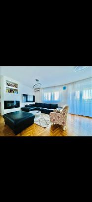 Izuzetan 4.0 stan, 105m2, liman V