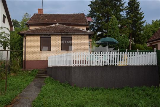 Kuca na prodaju Banja Vrujci.