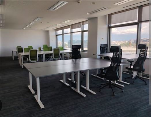 Novo, Retko, 200m2, Prostor