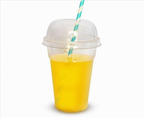 Plasticne case sa slamkom i poklopcem za zurke