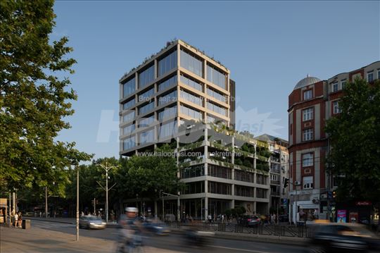 Premium office building - odmah useljivo!
