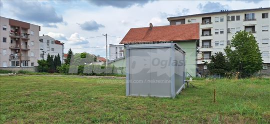 Zemun Altina gradjevinska parcela 5ari Vlasnik 1/1