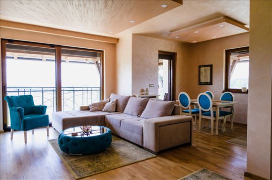 Zlatibor; 2.0; 56m2; Lux stan sa nameštajem