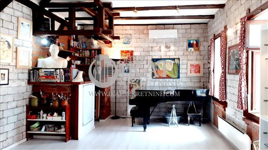Gardoš, Zemun, kuća 70m2 Izuzetna lokacija