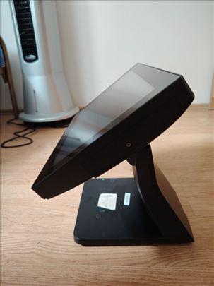 Partner Kasa - monitor na touch 