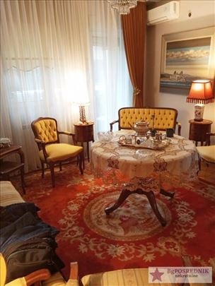 Vračar, Čubura, Sazonova, 61m2+14m2