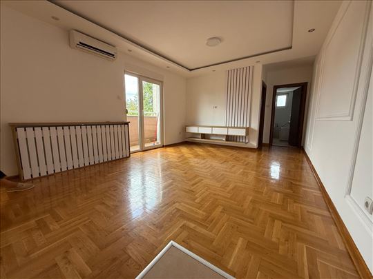 Zemun, komforan, novogradnja, ID 24597