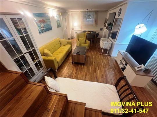 Dedinje, dvoetažni stan sa 2 Pm, 107m2