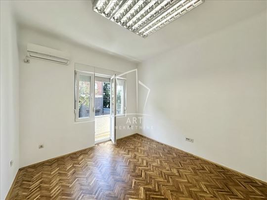 Vračar, mereno 72m2 ID#11743