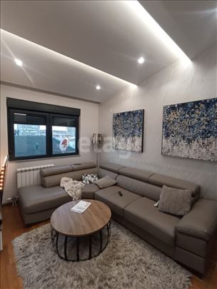 LUX stan duplex - Lekino brdo