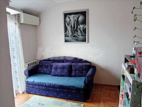 Na prodaju stan 32 m2, Trosarina, odlicna lokacija
