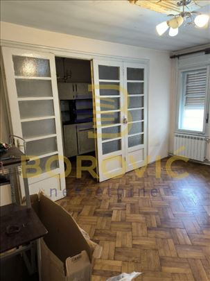 Narodno pozorište-Simina, 77m2, salonac