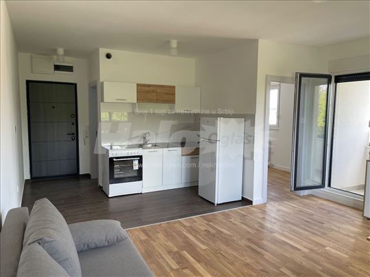 Новоградња неусељиван намештен све ново 2соб 45м2