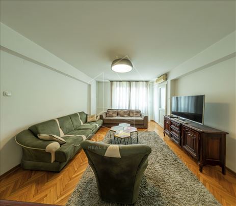 Palata pravde 2.0, Sarajevska 60 m² sa lođom