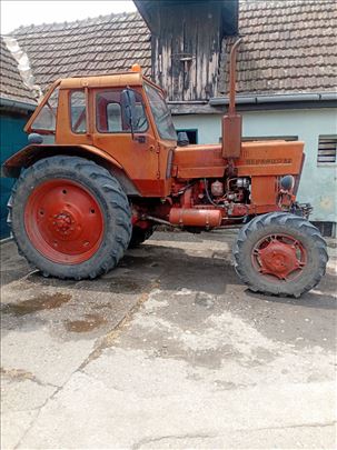 Belorus Mtz 82