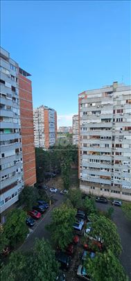 Blok 70, stan 55+4m2, odmah useljiv