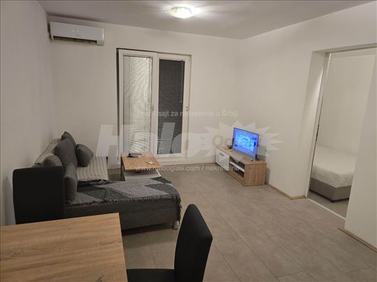Borca-nov lep namesten stan, aut 95,96,85