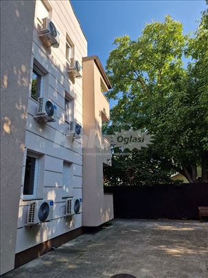 Izdavanje 1,5 namešteno, Prvomajska, Zemun