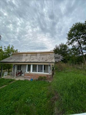 Prodaja prizemne kuće