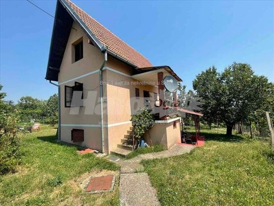 Prodajem kuću na Banstolu 