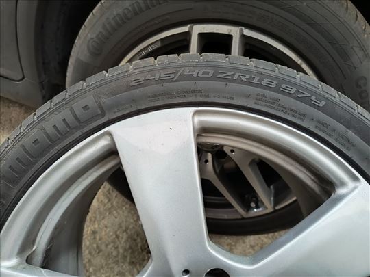 4 gume 245/40 R 18