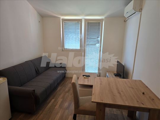 Borča-centar lep namesten stan,iznad Balkan Beta